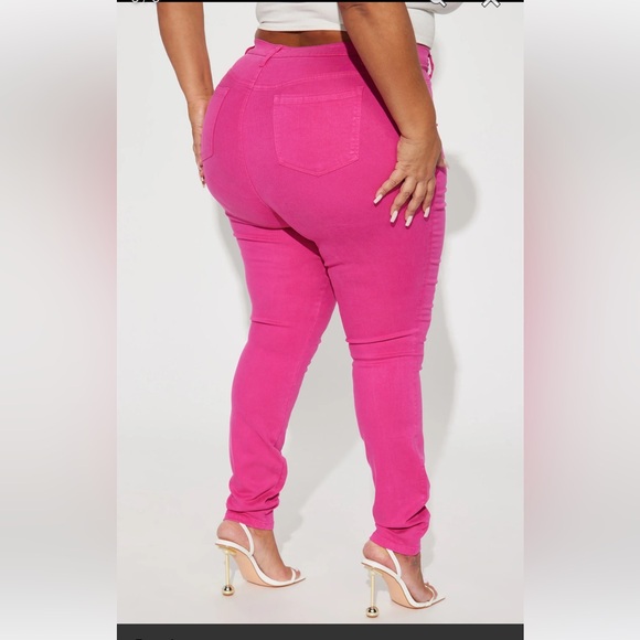 Classic Color High Waisted Jeans in Raspberry - Picture 2 of 11